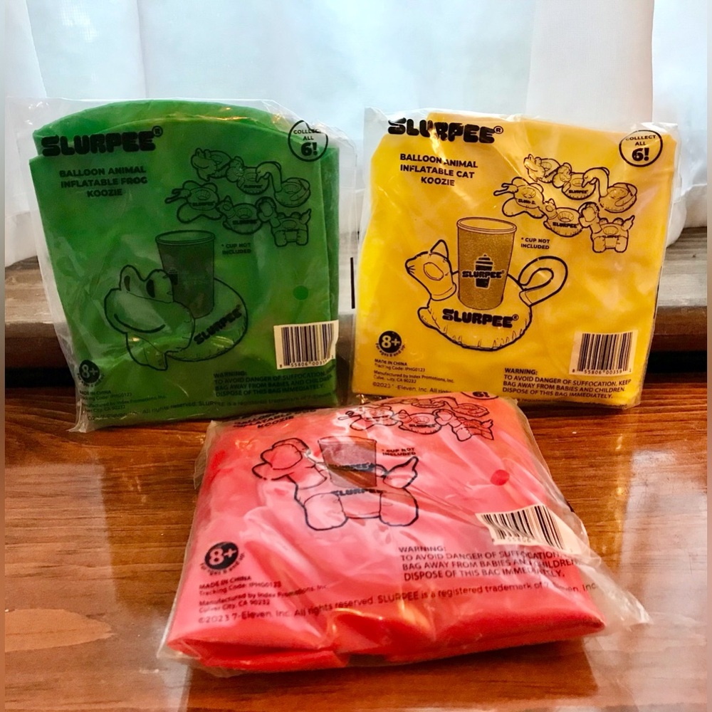 3 SLURPEE 7 11 Balloon Animal Inflatable Koozie Floating Drink Beverage Holder